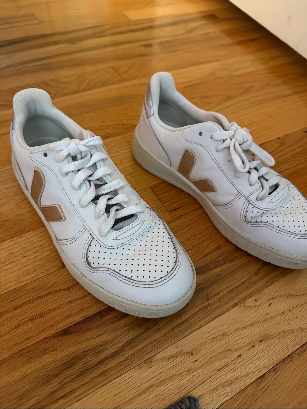 Veja sneaker - Picture 2 of 8